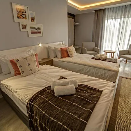 Atlantic Garden Boutique Hotel-2